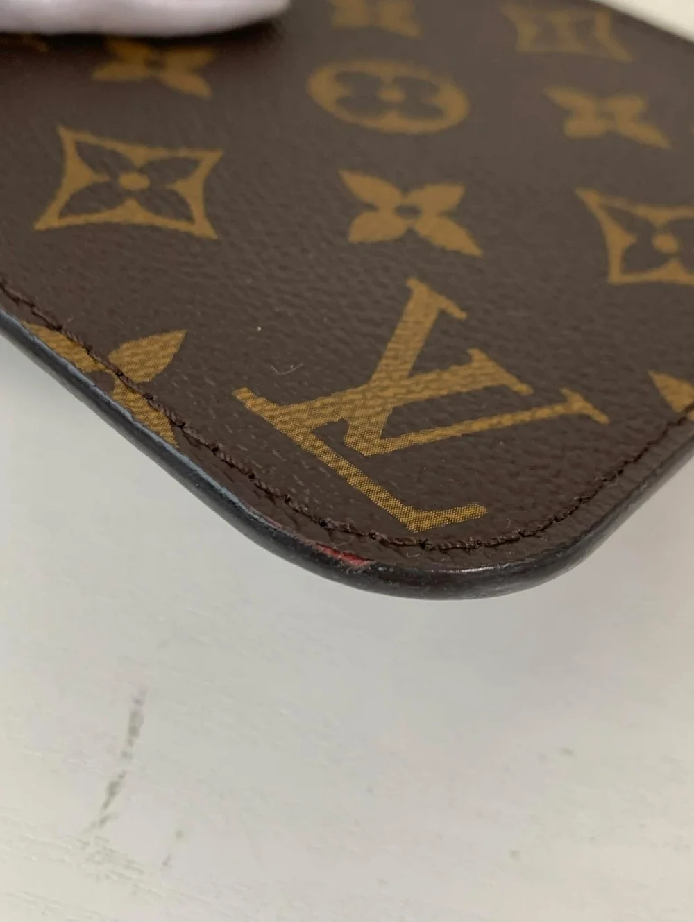 LOUIS VUITTON Monogram Neverfull PM Pochette Pivoine